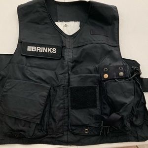 Small Brinks Tactical Vest, Very good condition. (NO plates)